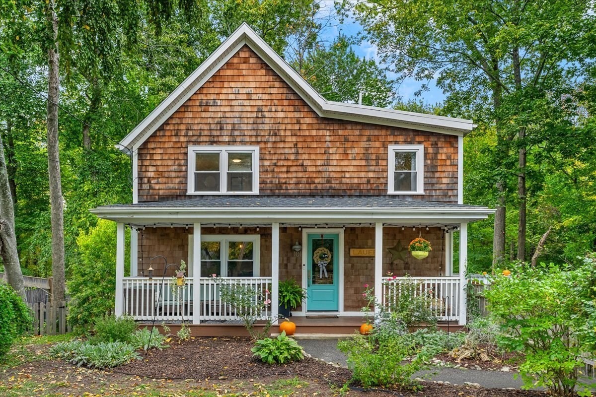 Open Close Signage Booth 101 Booth Hill Rd, Scituate, MA 02066 - MLS 73593295 - Coldwell Banker