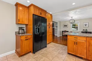 2 Margaret St, Canton, MA 02021 - Photo 11