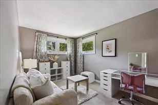 36 Regal St, Holliston, MA 01746 - Photo 13