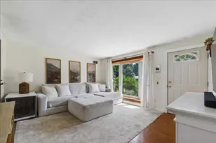 36 Regal St, Holliston, MA 01746 - Photo 3