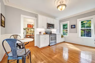 241 Vinton Street, Melrose, MA 02176 - Photo 11
