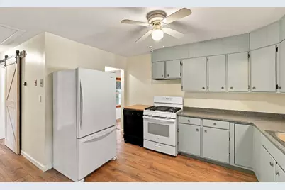 48 Poole Rd, Belchertown, MA 01007 - Photo 17