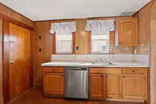 52 Chesbrough Rd, Boston, MA 02132 - Photo 17