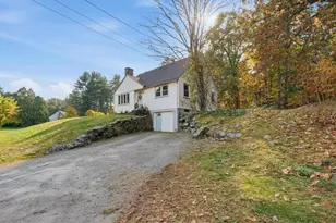 219 Amherst St, Granby, MA 01033 - Photo 5