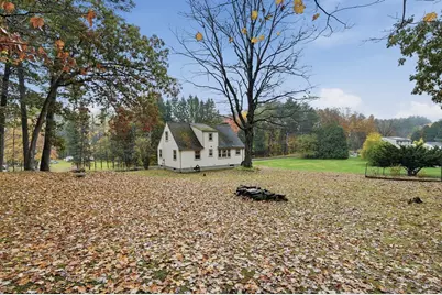 219 Amherst St, Granby, MA 01033 - Photo 27