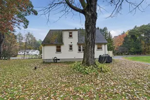 219 Amherst St, Granby, MA 01033 - Photo 29