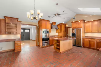 5 Pebble Place, Stoneham, MA 02180 - Photo 9