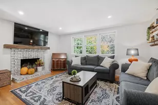 631 Central St, Holliston, MA 01746 - Photo 15