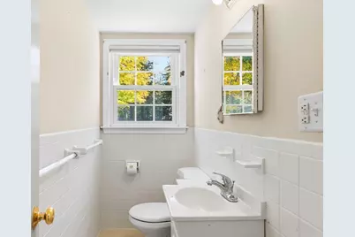 19 Alden St, Mansfield, MA 02048 - Photo 11