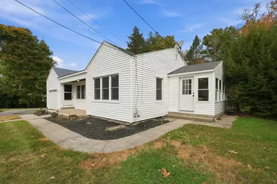 43 Oliver St, Easthampton, MA 01027 - Photo 3