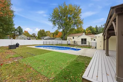 171 Tamarack Dr, Springfield, MA 01129 - Photo 31