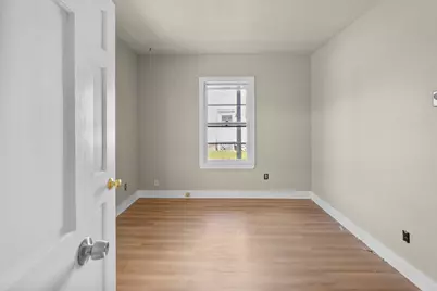 32-34 Worcester, Charlton, MA 01507 - Photo 11
