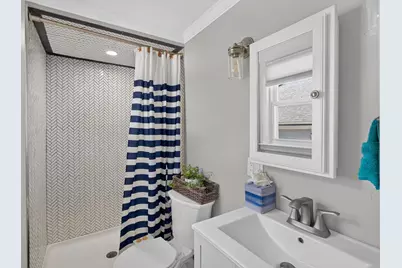 50 Lewis St, Franklin, MA 02038 - Photo 17