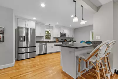 28 Hopkins Street, Melrose, MA 02176 - Photo 5
