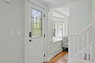 29 Robert St, Wakefield, MA 01880 - Photo 3