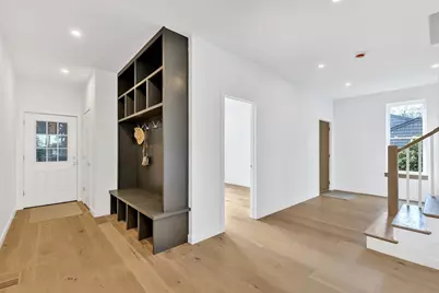 239 Mountain Ave, Arlington, MA 02474 - Photo 9