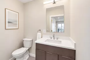 46 Everett St, Boston, MA 02128 - Photo 9
