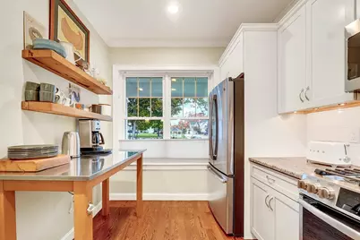 66 Evergreen Ave #66, Bedford, MA 01730 - Photo 5