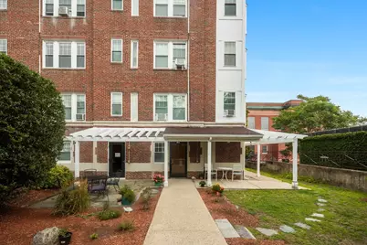 21 Bradlee Rd #32, Medford, MA 02155 - Photo 13