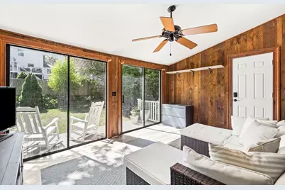 11 Ravenna Rd, Boston, MA 02132 - Photo 17
