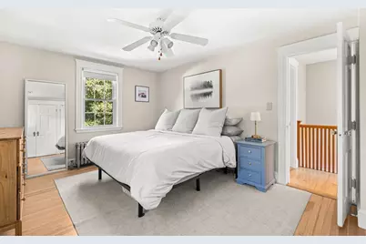 11 Ravenna Rd, Boston, MA 02132 - Photo 9