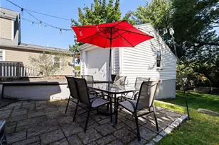 10 Nahanton Ave, Milton, MA 02186 - Photo 35