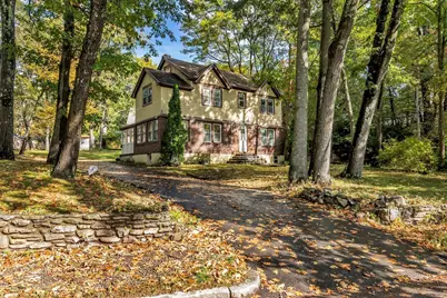 560 Salisbury, Worcester, MA 01609 - Photo 3