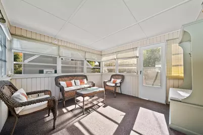57 Wilbur Ave, Arlington, MA 02476 - Photo 11