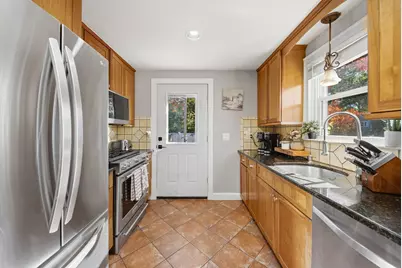 19 Fraser, Stoughton, MA 02072 - Photo 11