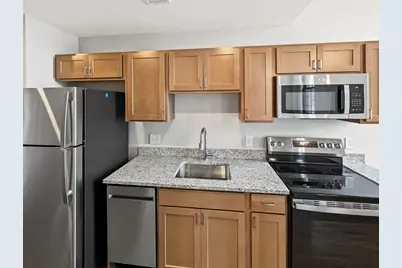 90 Grove St #205, Worcester, MA 01605 - Photo 5