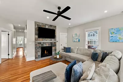 14 Otis St, Wakefield, MA 01880 - Photo 5