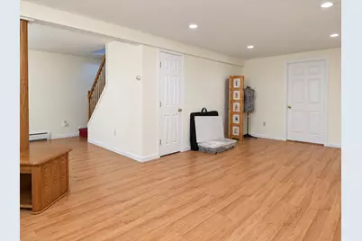 9 Sarah Ln, Belchertown, MA 01007 - Photo 27