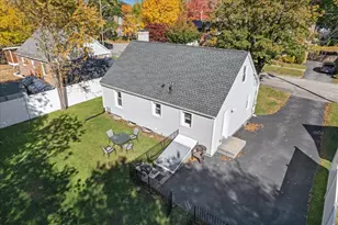 30 Calumet Ave, Worcester, MA 01606 - Photo 7