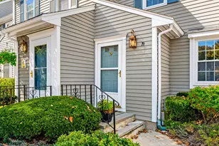 19 Washington Green, Walpole, MA 02032 - Photo 3