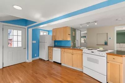 34 Paomet Rd, Weymouth, MA 02191 - Photo 7