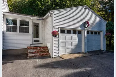 156 Walnut Street, Reading, MA 01867 - Photo 5