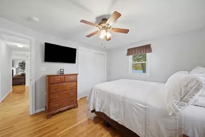 205 Remington St, Lowell, MA 01852 - Photo 15