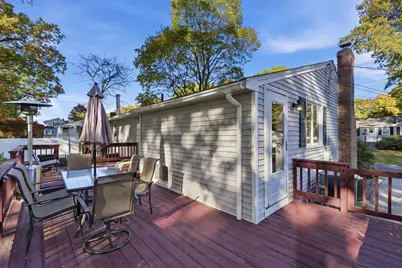 205 Remington St, Lowell, MA 01852 - Photo 35