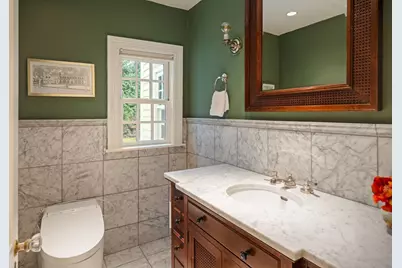 32 Pickwick Rd, Newton, MA 02465 - Photo 9
