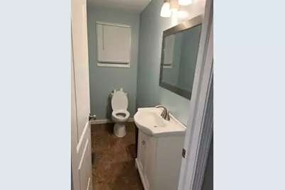506 Grattan St, Chicopee, MA 01020 - Photo 7