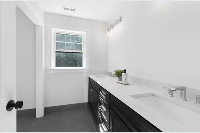 37 School St #37, Woburn, MA 01801 - Photo 27