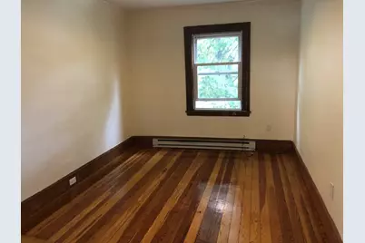 9 Warwick St #3, Quincy, MA 02170 - Photo 5