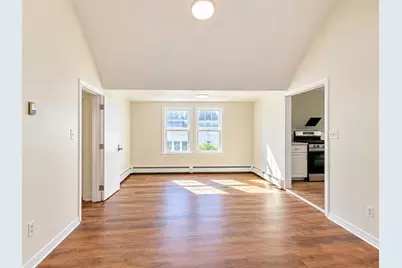 152 Spruce St #3, Watertown, MA 02472 - Photo 1