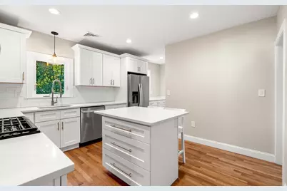 55-57 Frothingham St, Lowell, MA 01852 - Photo 11