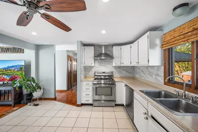 30 Constance Dr, Lowell, MA 01854 - Photo 3