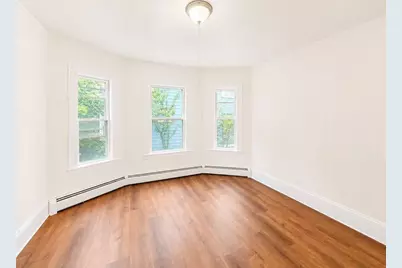 152 Spruce St #1, Watertown, MA 02472 - Photo 5