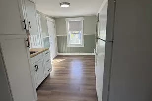 147 Gershom Ave, Lowell, MA 01854 - Photo 3