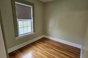 147 Gershom Ave, Lowell, MA 01854 - Photo 11