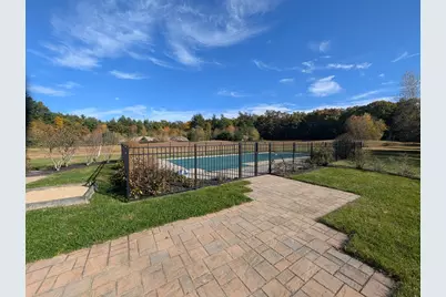 36 Monroe St, Douglas, MA 01516 - Photo 3