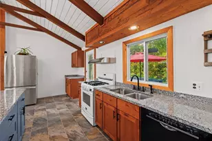 78 Cliff Dr, Freetown, MA 02702 - Photo 21